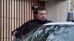 Капитана севшего на мель лайнера обвинили в преступной халатности Капитана севшего на мель лайнера обвинили в преступной халатности