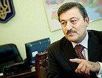 Народные депутаты предложили отменить уголовную ответственность для членов правительства, дополнив статьи 191 и 365 УК Народные депутаты предложили отменить уголовную ответственность для членов правительства, дополнив статьи 191 и 365 УК