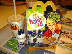 Российское общество защиты прав потребителей подало иск в суд к McDonalds Российское общество защиты прав потребителей подало иск в суд к McDonalds