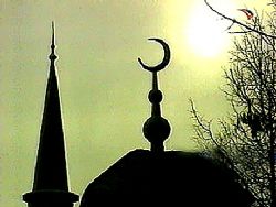 В Латвии организаторов праздника оштрафовали за выступление Деда Мороза на русском языке В Латвии организаторов праздника оштрафовали за выступление Деда Мороза на русском языке