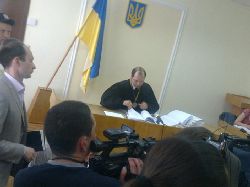 Заседание суда по делу в отношении Ю.Луценко перенесено на 09:15 13 октября Заседание суда по делу в отношении Ю.Луценко перенесено на 09:15 13 октября